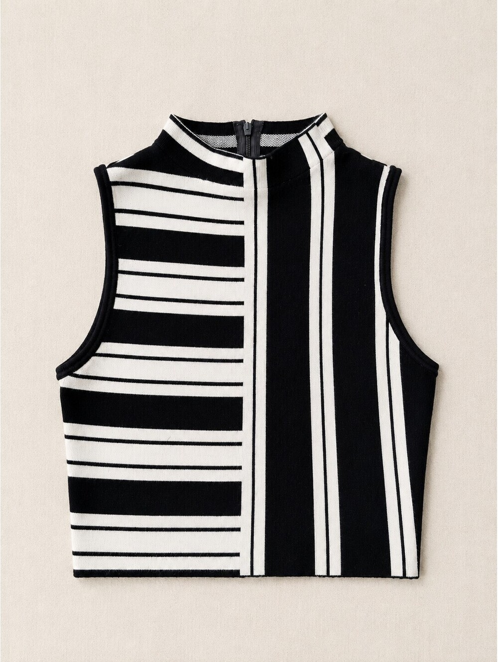 LUSH Black White Striped Mock Neck Sleeveless Knit Crop Top Women’s S